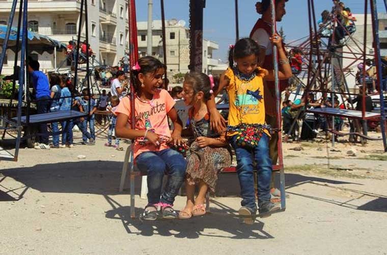 Tre em Syria no nuc vui dua sau ngung ban-Hinh-7