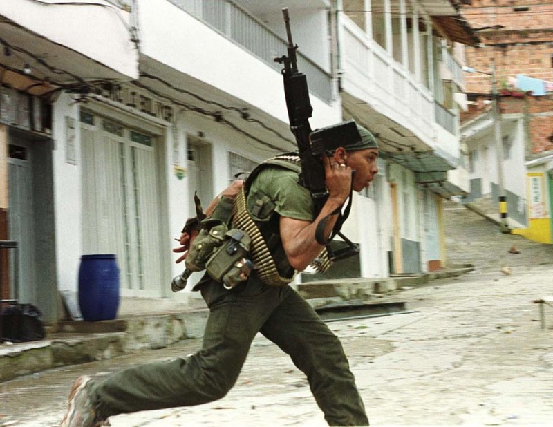 Chum anh ve cuoc noi day cua FARC o Colombia-Hinh-8