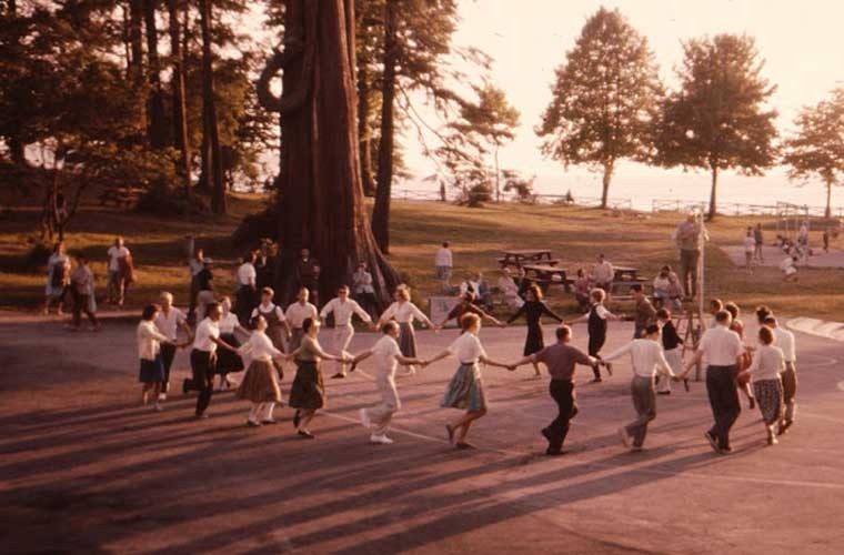 Kham pha cuoc song thuong nhat o Canada nhung nam 1960-Hinh-5