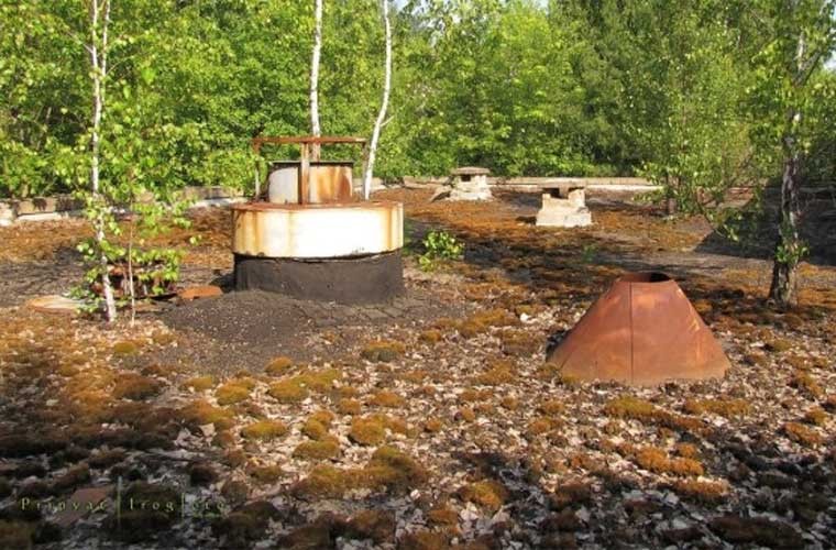 Anh: Thi tran Pripyat 30 nam sau tham hoa hat nhan Chernobyl-Hinh-11