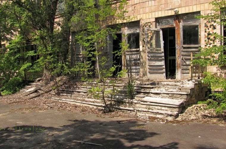 Anh: Thi tran Pripyat 30 nam sau tham hoa hat nhan Chernobyl-Hinh-3