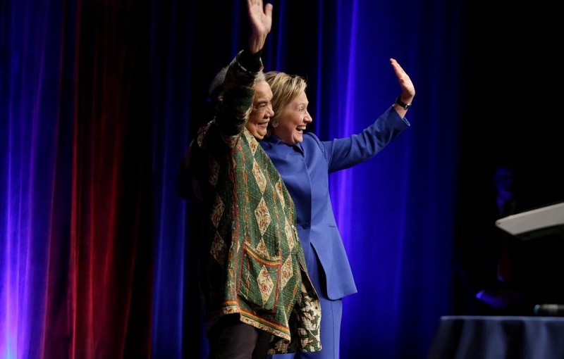 Anh: Ba Hillary Clinton buon ba trong lan tai xuat-Hinh-8