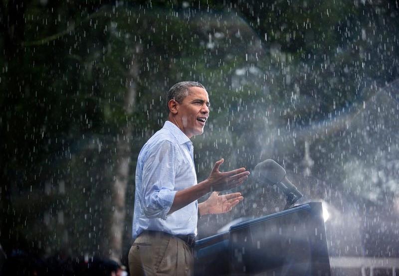 Tong thong Obama trong 8 nam tai nhiem qua anh-Hinh-9