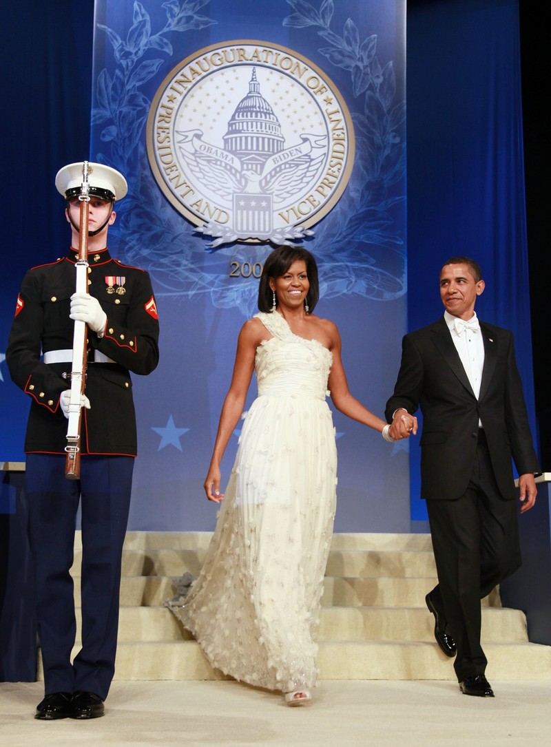 Ngam De nhat phu nhan Michelle Obama trong nhung mot thoi thuong