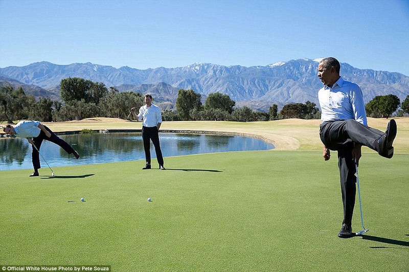 Khoanh khac Tong thong My Obama vui dua ben con gai-Hinh-4