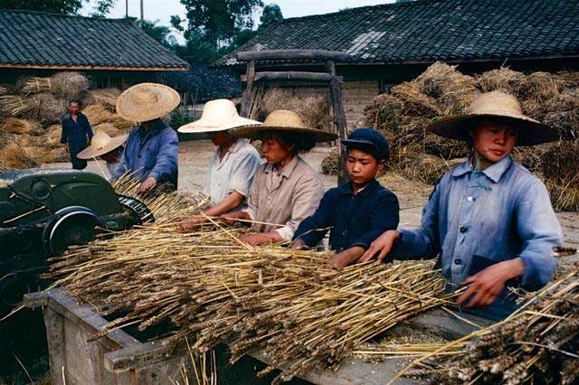 Nhung hinh anh o dat nuoc Trung Quoc nam 1980-Hinh-4