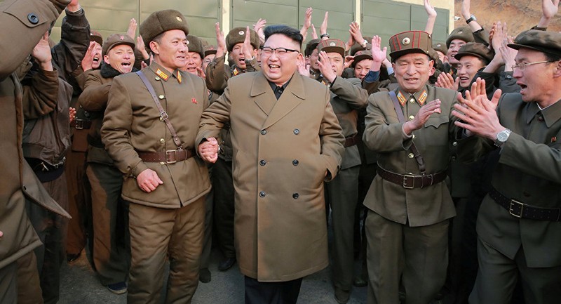 Ong Kim Jong-un doa bien nuoc My thanh tro bui