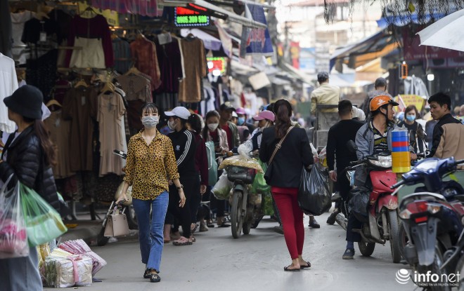 Cho vai lon nhat mien Bac nhon nhip tro lai, tieu thuong tat bat don khach-Hinh-6