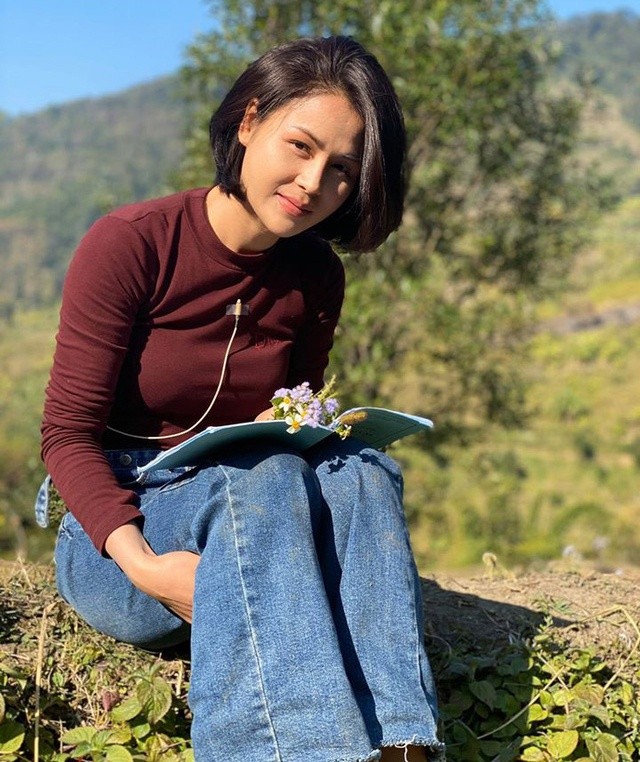 Hinh anh tren phim va ngoai doi cua Thu Trang-Hinh-6