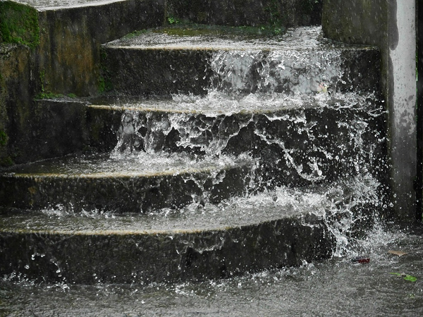 Ao mua ky la cua nguoi dan song tai noi am uot nhat Trai Dat-Hinh-10