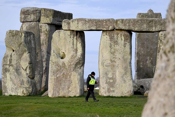 Nhung tang da o di tich Stonehenge duoc dung len voi muc dich gi?-Hinh-10