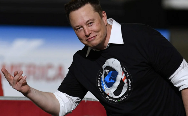 Ca khia loat “ong lon” cong nghe, Elon Musk roi cung nhan... trai dang-Hinh-10
