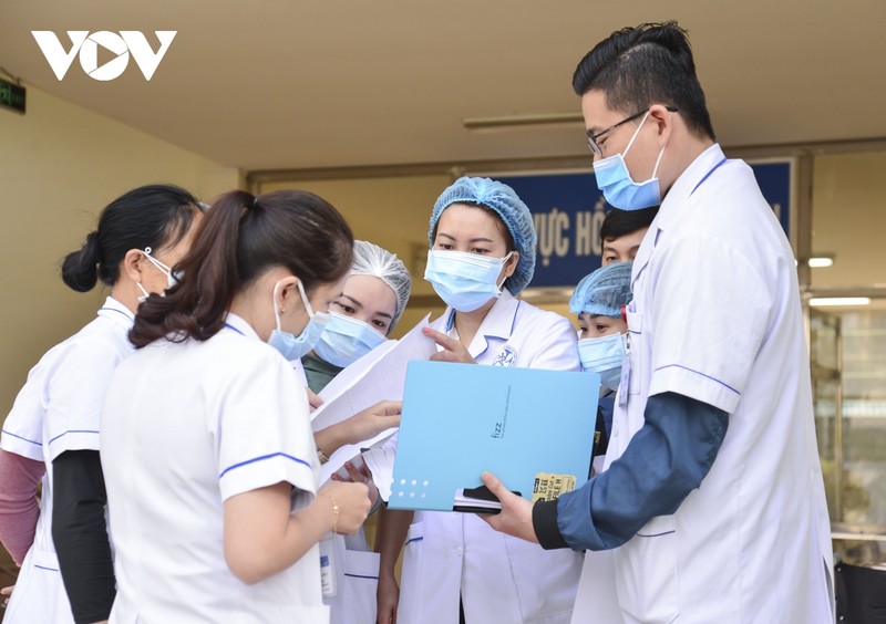 Can canh benh vien da chien hoan thanh “than toc” xuyen dem tai Dien Bien-Hinh-18