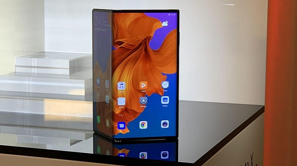 Dien thoai Xiaomi man hinh gap “nhai” Galaxy Fold nhung camera “sieu khung”-Hinh-10