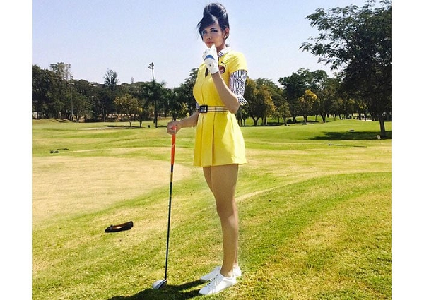 Co bung goi cam dang nguong mo cua nu golf thu nguoi An Do-Hinh-11