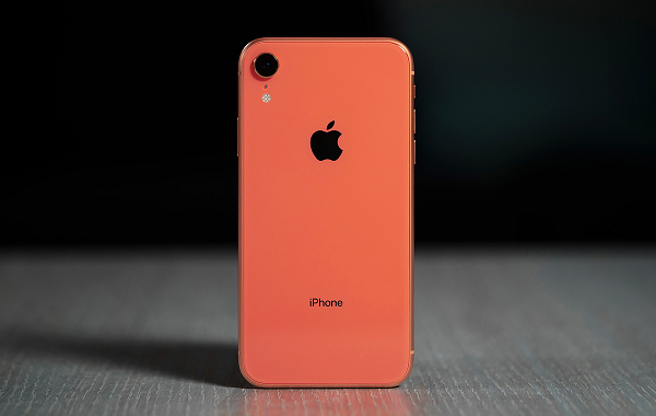 Apple lap tuc “khai tu” 3 mau iPhone nao khien iFan tiec hui hui?-Hinh-7