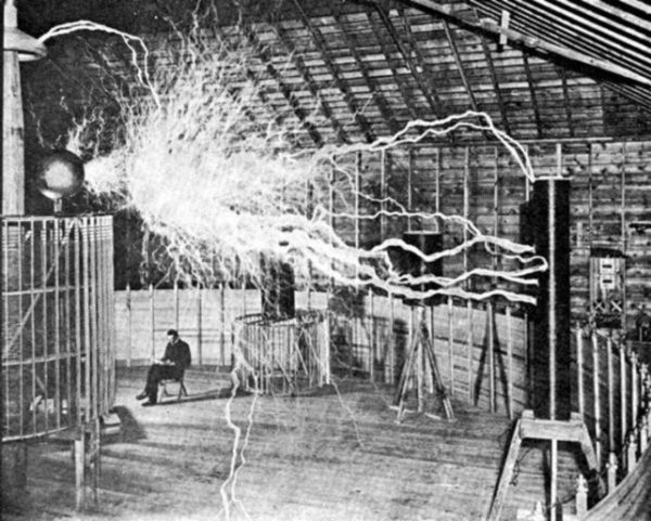 Ro ri tai lieu mat cua FBI: Nikola Tesla la nguoi ngoai hanh tinh?-Hinh-8