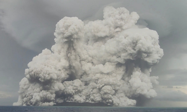 Bi an quanh vu phun trao nui lua o Tonga, chuyen gia dau dau-Hinh-7