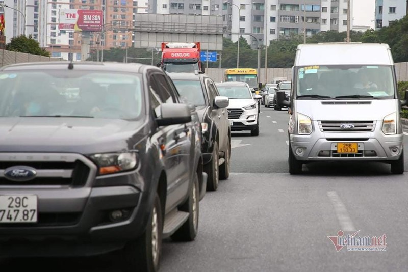 Loi ra cao toc Phap Van - Cau Gie un tac hon 2km chieu mung 4 Tet-Hinh-4