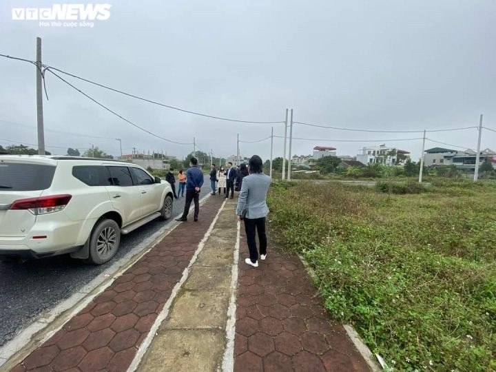 Kiem hang tram trieu chi trong nhay mat, co dat dung nhung chieu gi?-Hinh-3