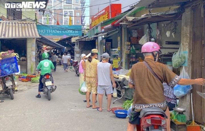 Gia tang chong mat: Vua ra den cho da het sach tien