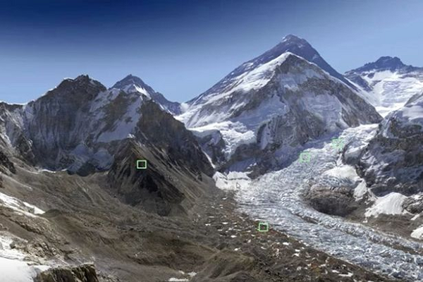 Nong: CIA lo tai lieu mat ve UFO “an nap” tren day Himalaya-Hinh-8