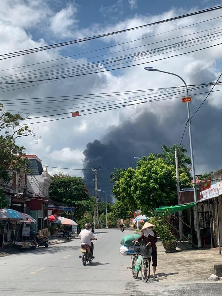 Chay xuong in o Hai Phong: Hai cong nhan bi bong-Hinh-5