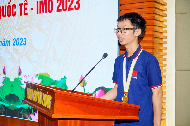 Hai Phong: Thuong 500 trieu cho hoc sinh gianh HCV Olympic Toan quoc te-Hinh-2
