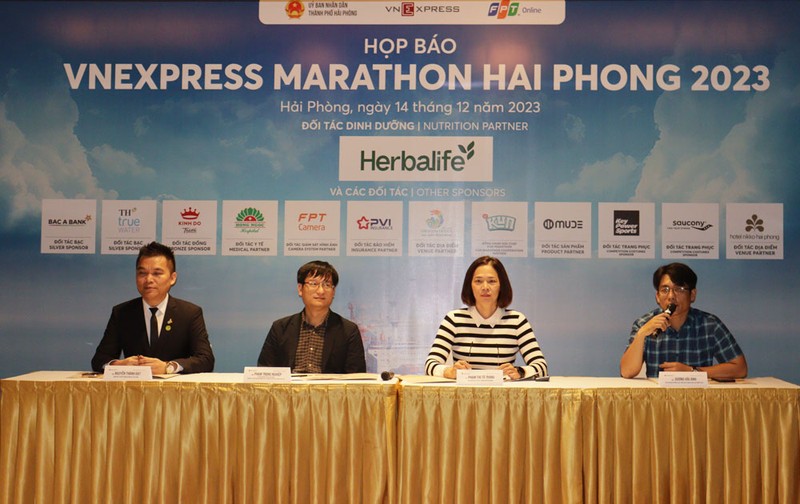 VnExpress Marathon lan dau tien co cung duong tai Hai Phong