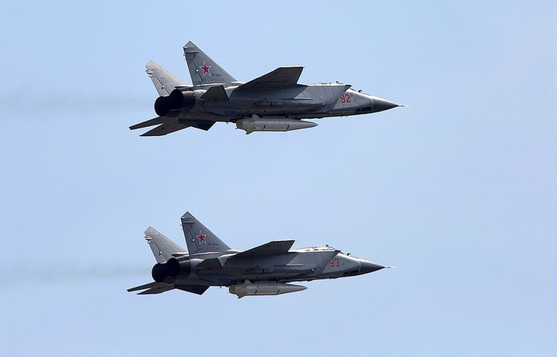 Suc manh tiem kich MiG-31I mang ten lua Kinzhal khien Ukraine luon canh giac-Hinh-11