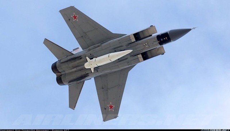 Suc manh tiem kich MiG-31I mang ten lua Kinzhal khien Ukraine luon canh giac-Hinh-13