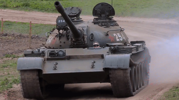 Nga bien T-54/55 thanh phao tu hanh khac che vu khi chong tang hien dai-Hinh-12