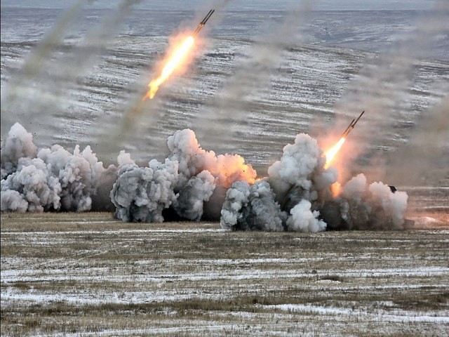 Sung phun lua TOS-1A Solntsepek cua Nga trang bi vu khi “tu than”-Hinh-11