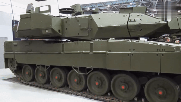 Italy mua 132 sieu tang Leopard 2A8 cuc manh tu Duc-Hinh-4