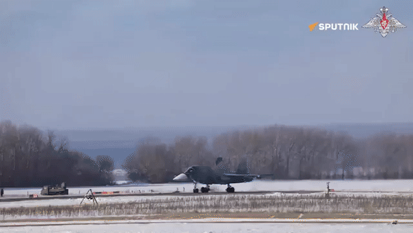 Tiem kich Su-34 trien khai vu khi 'thay doi cuoc choi' o Ukraine-Hinh-12