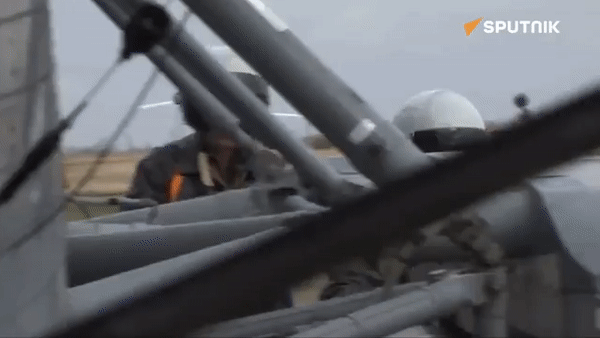 Xuong tu sat mang ten lua cua Ukraine bi truc thang Ka-29 ban no-Hinh-18