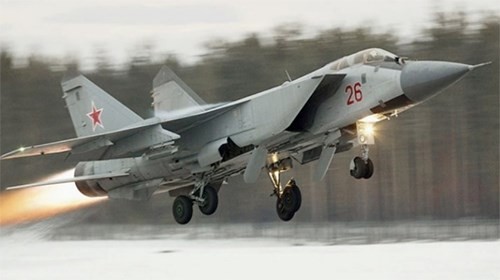 Hon 100 may bay chien dau F-16 co giup Ukraine thay doi cuoc choi?-Hinh-18