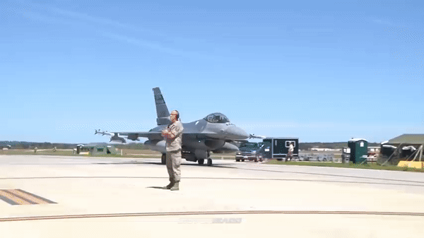 Tiem kich F-16 co the da tham chien tai Ukraine-Hinh-4