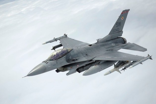 Ukraine sap tan cong Nga bang F-16, nguy co chien tranh lan rong-Hinh-12