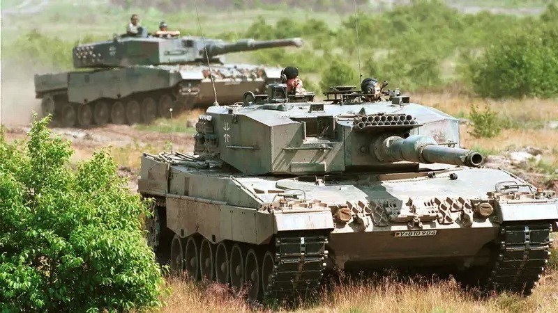 Xe tang T-72 