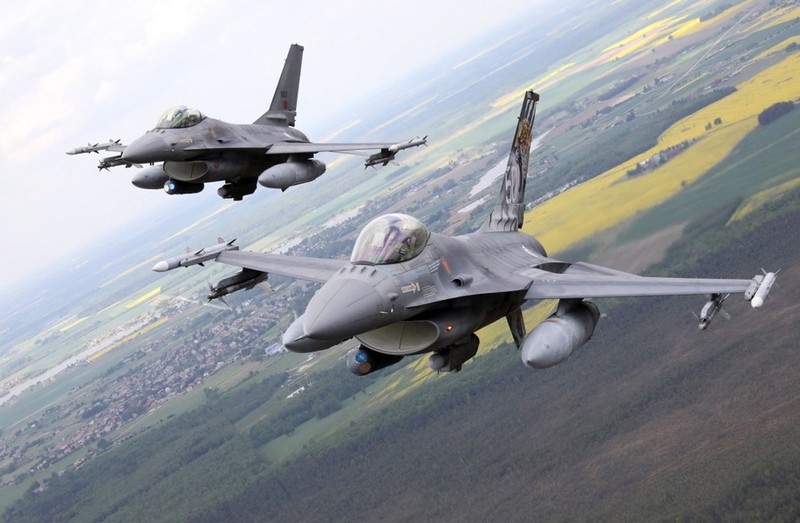 Tiem kich F-16 Ukraine duoc NATO 