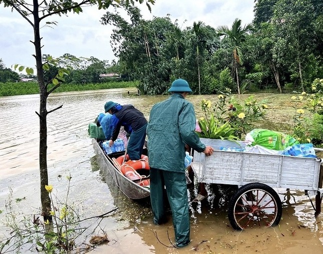 Thanh Hoa: Nuoc lu lam dut gay, cuon troi mot doan cau Ben Nha-Hinh-3