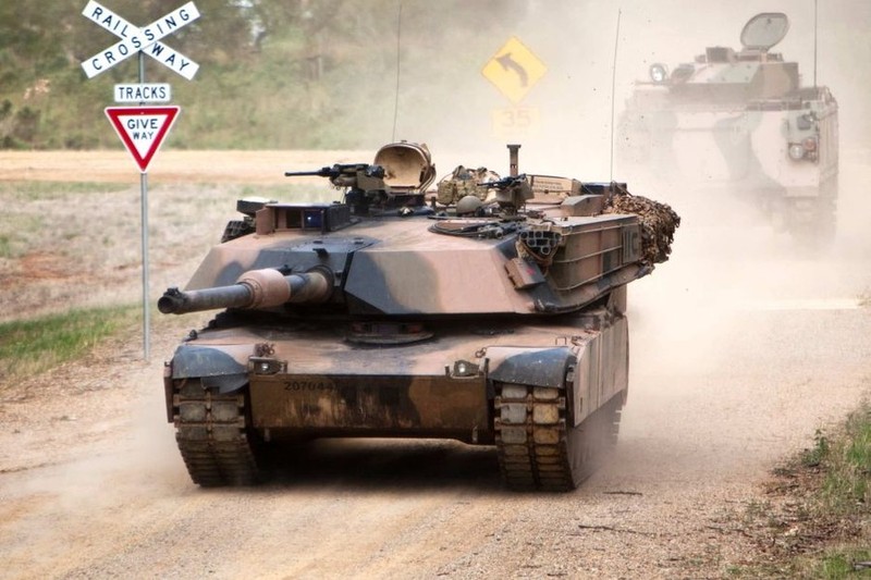 Tang M1A1 Abrams Australia vien tro Ukraine khong the sanh bang T-72B3?-Hinh-6