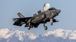 Tiem kich F-35B nhu “moc them canh” voi ten lua Spear-Hinh-10