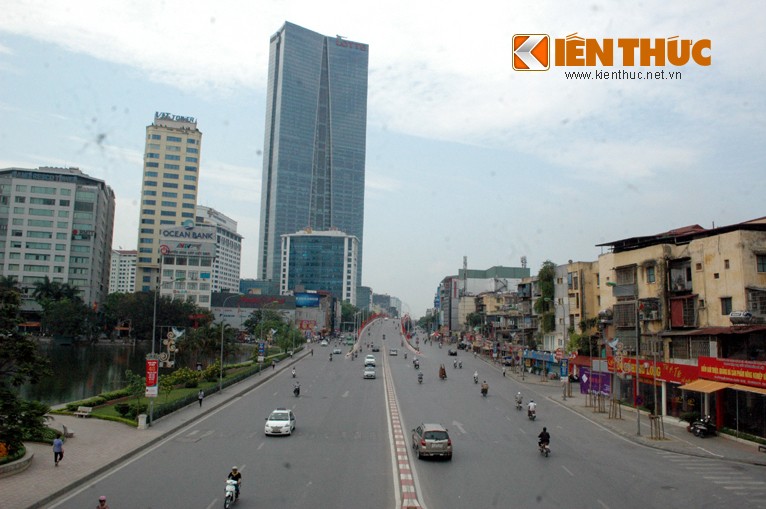 Ha Noi binh lang trong sang ngay nghi le 30/4-Hinh-3