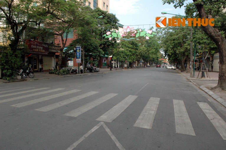 Ha Noi binh lang trong sang ngay nghi le 30/4-Hinh-6