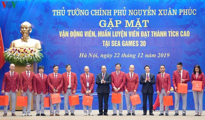 Thu tuong gap mat cac VDV dat thanh tich cao tai SEA Games 30-Hinh-6