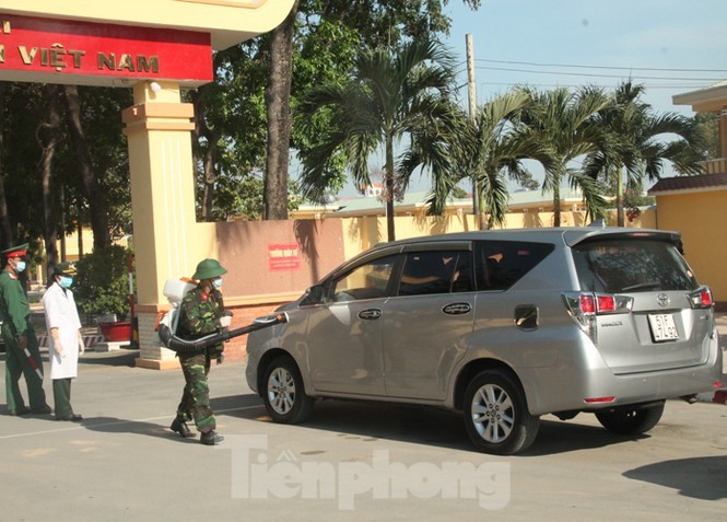 Roi noi cach ly, co gai Han Quoc noi ‘em lo yeu chu bo doi mat roi’-Hinh-3