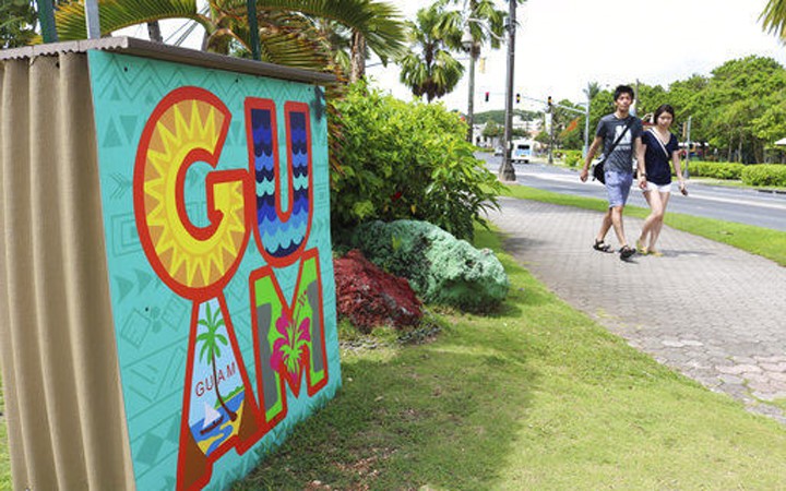 Guam: tau san bay khong the bi danh chim cua My-Hinh-17