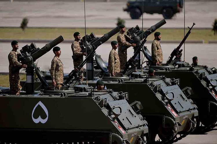 Pakistan ke dung giua trong xung dot Trung-An-Hinh-8